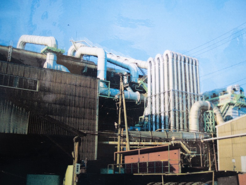 集塵機新設据付工事の施工写真