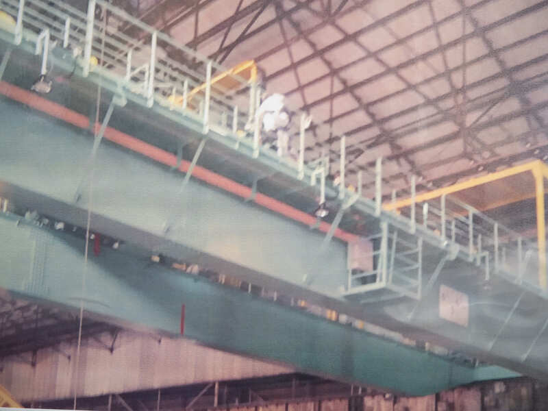 天井クレーン据付工事の施工写真